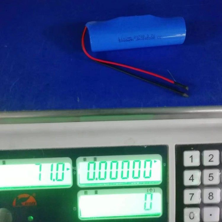 3.7V 5000mAh 21700 Pack με PCB και Leads 20 AWG για ηλεκτρονική συσκευή