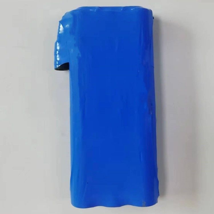 3S2P 21700 μπαταρία 11.1V 10000mAh δύο στρώματα με συνδετήρα βαρέλι χωρίς καλώδιο να βγει