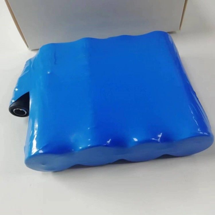 4 κύτταρα 21700 7,4 V μπαταρία 10000mah 2pcs στην σειρά 2 παράλληλα με Dc5.5x2.1mm θηλυκό πλέγμα