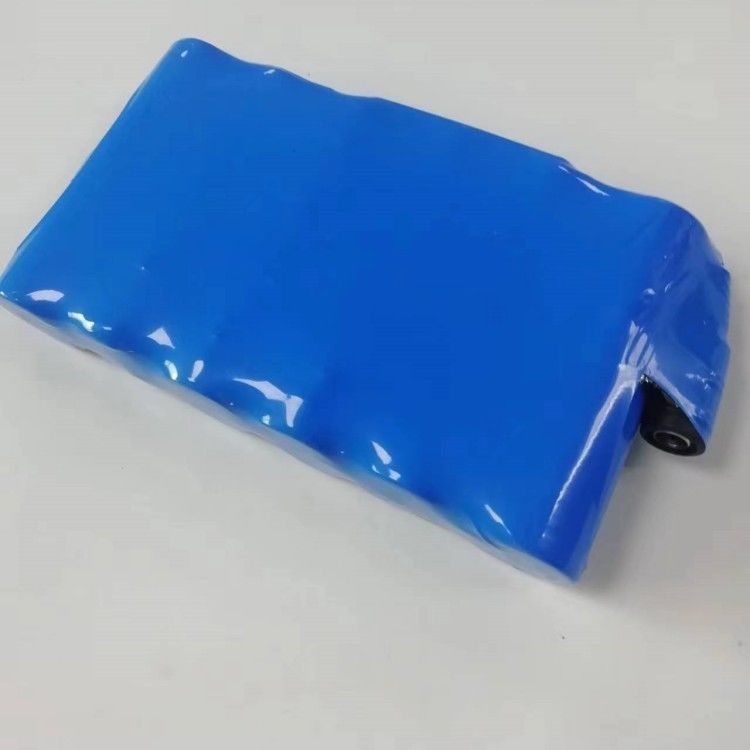 Προσαρμοσμένο 11.1v 10ah μπαταρία πακέτο 6pcs 21700 μπαταρία ιόντων λιθίου σε μια γραμμή με DC 5521 γυναίκα
