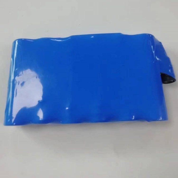 Προσαρμοσμένο 11.1v 10ah μπαταρία πακέτο 6pcs 21700 μπαταρία ιόντων λιθίου σε μια γραμμή με DC 5521 γυναίκα