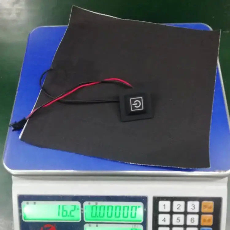 Προσαρμοσμένα ρούχα Θέρμανση Pad Μέγεθος 20x20cm 3.7V Με SM 2Pin Plug