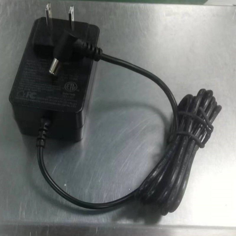 12V φορτιστή μπαταρίας 2A US Plug DC Bend Head 90° 2,1 mm Βαρέλι Jack Δύο Amp