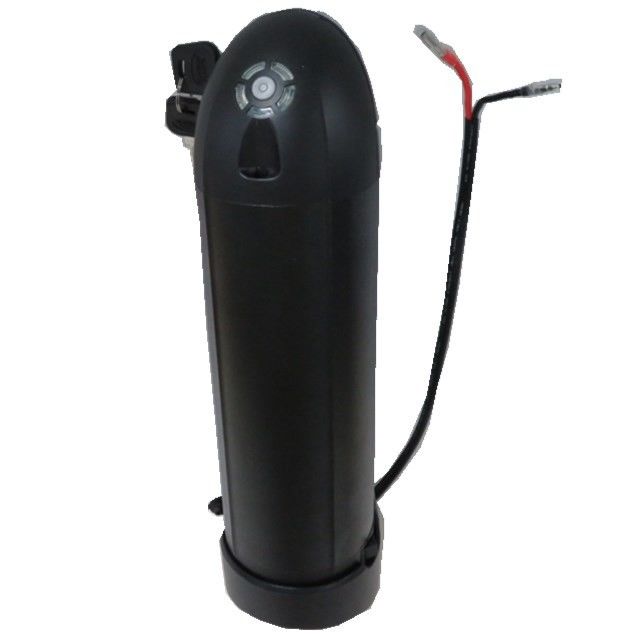 Η μπαταρία του 48 Volt Ebike είναι 10.4ah 48v Σχήμα μπουκαλιού νερού Κάτω εκφόρτιση 2Pin