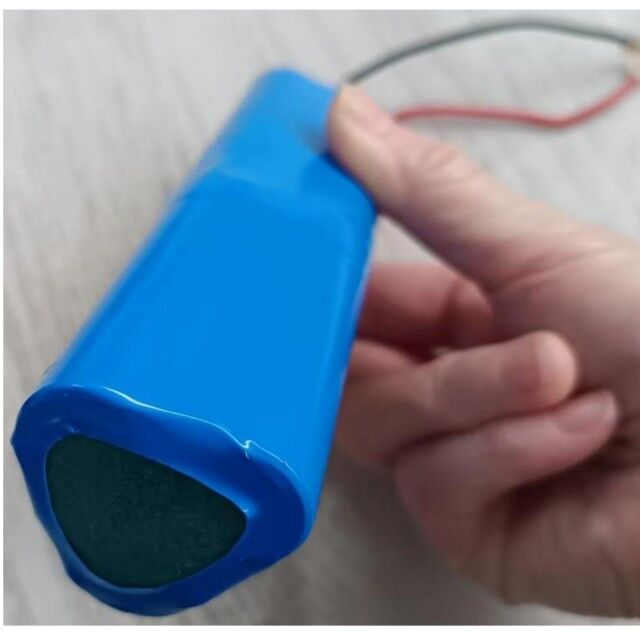 Τριγωνική μπαταρία 18650 6s1p 22.2V 3500mAh μπαταρία για όπλο μασάζ